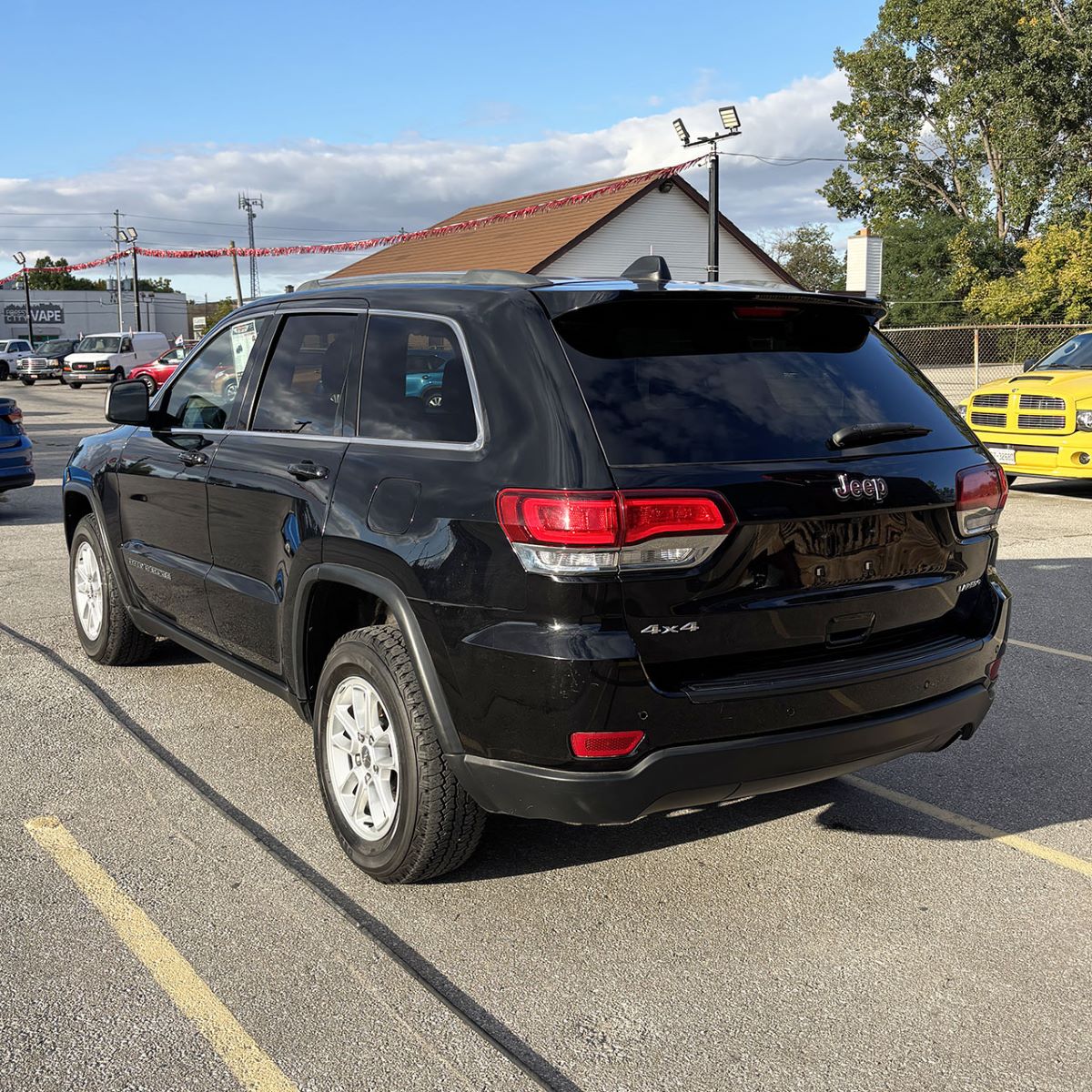 2020 Jeep Grand Cherokee Laredo