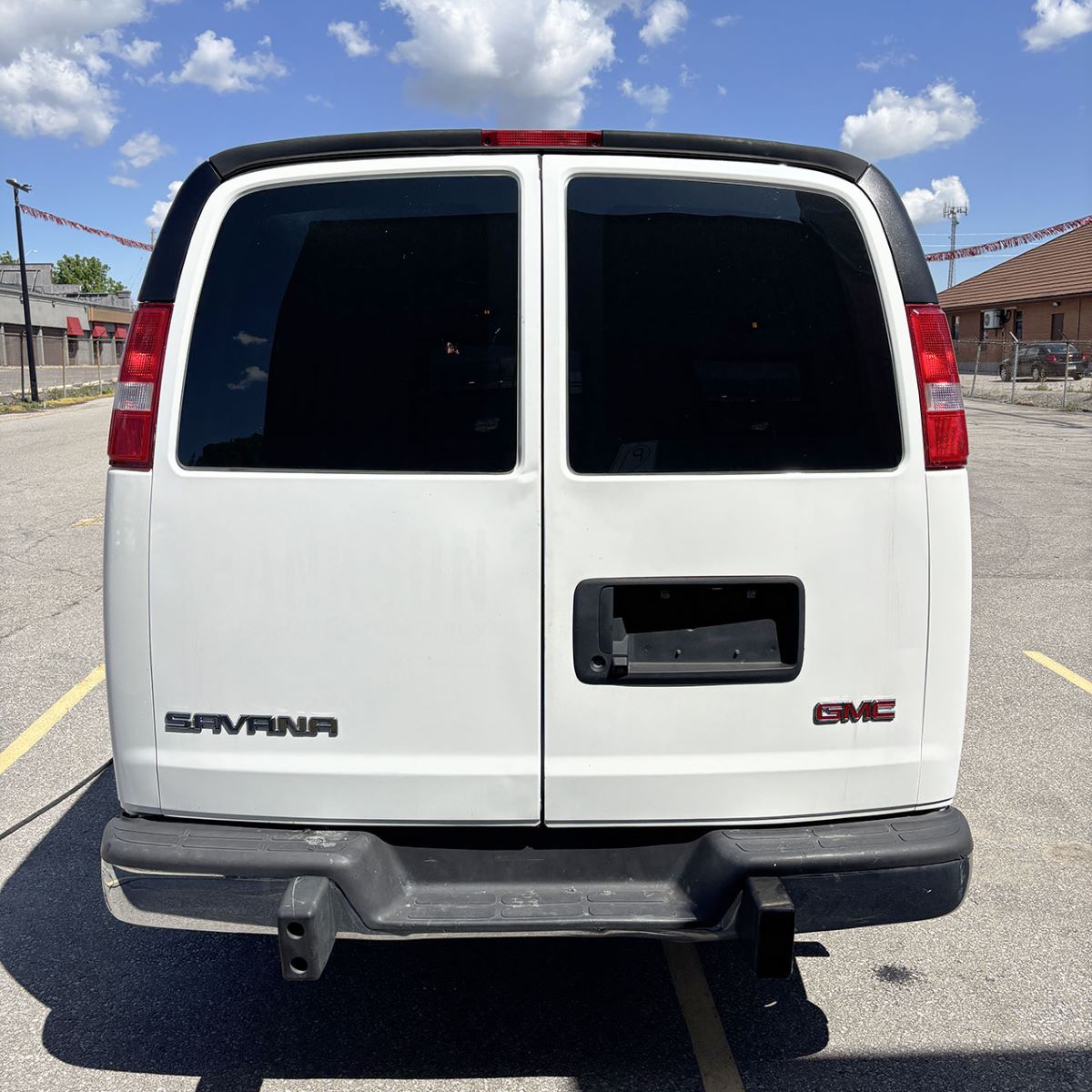 2018 GMC Savana Cargo 2500